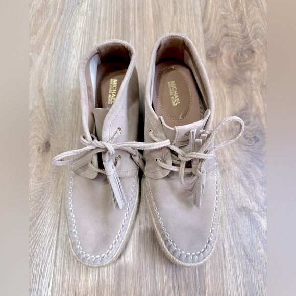 MICHAEL MICHAEL KORS KENDRICK LACEUP WEDGE MOCCASIN STYLE BOOTIE SIZE 10 LNC - Picture 4 of 9